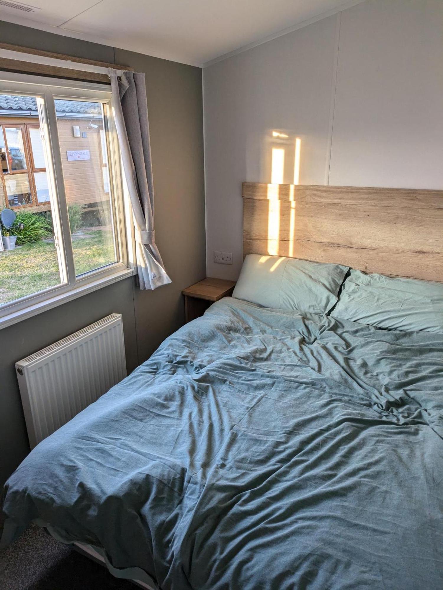 An Oasis Of Serenity In Camber Sands - Brand New 8 Berth Caravan Hotel Exterior photo